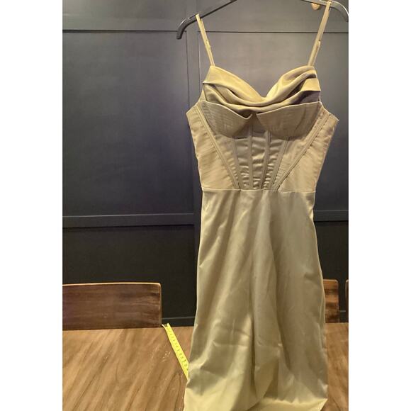 Bella Barnett Olive Green Satin corset Knee length pencil Dress NWT size small - Picture 3 of 12